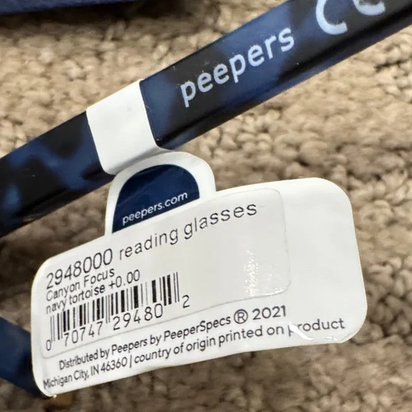 Peepers Blue Canyon Blue Light Filtering No correction Glasses, NWT - Picture 5 of 6